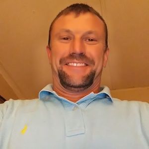 Meet your Posher, Corey